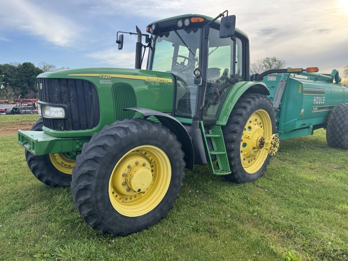 John Deere 7320 4wd tractor